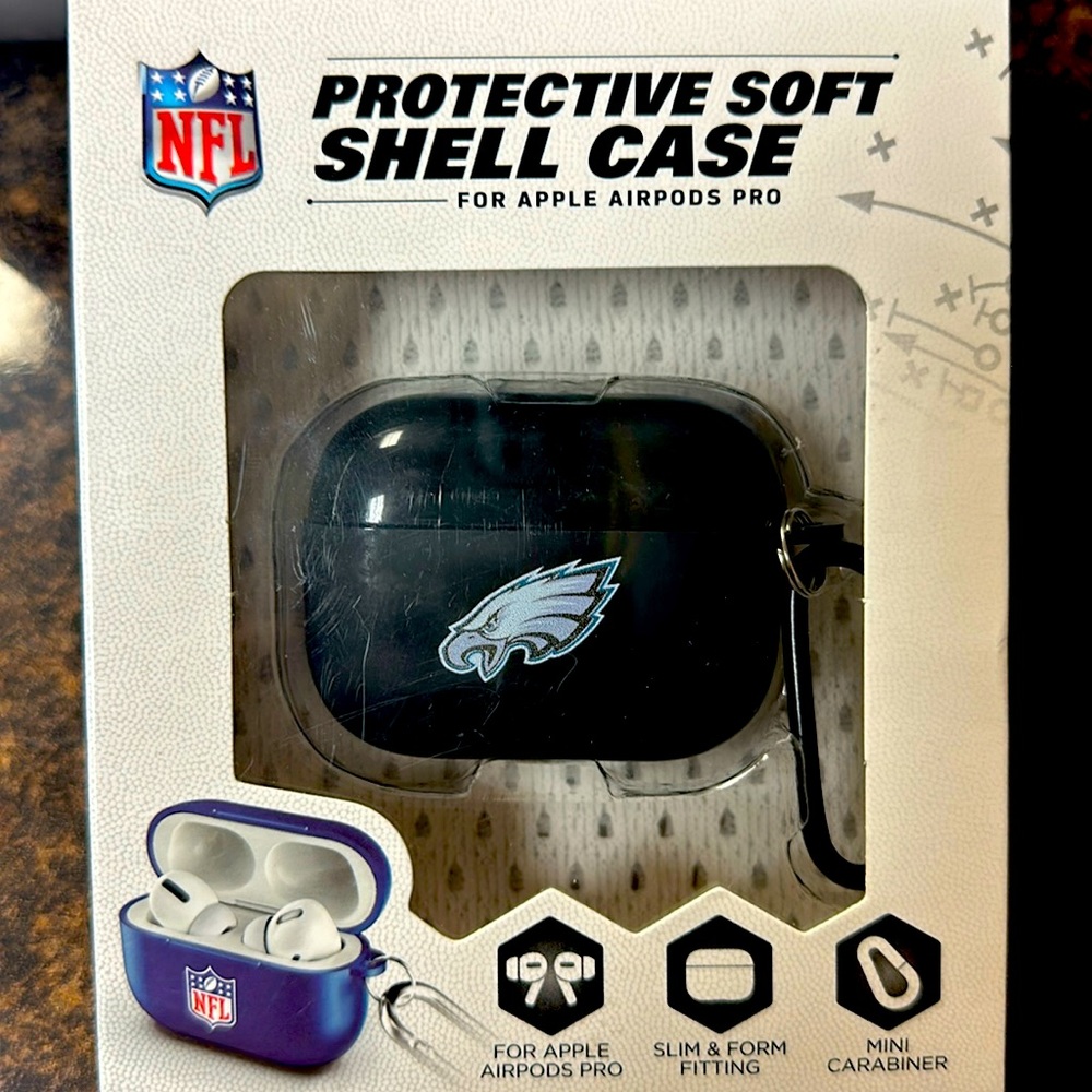 PROTECTIVE SOFT SHELL CASE FOR APPLE AIRPODS PRO - NFL - PHILADELPHIA EAGLES